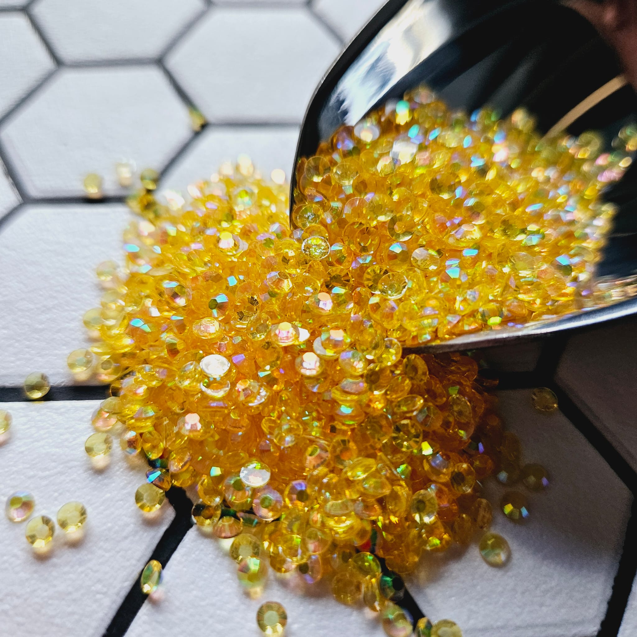 Honeycomb 3mm Rhinestones